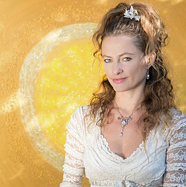 Banner SOMMERZAUBER - Innenhof-Konzert mit RAIRDA