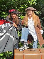 Logo StadtTöne: „Kinder-Mitmach-Konzert-Party mit der DONIKKL Crew“ 