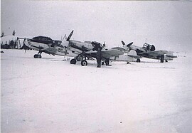 Banner Vortrag "Der Fliegerhorst von Ganacker – Vom Militärflugplatz zum Flüchtlingslager (1936-1962)"