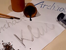 Banner Archäologie-Club für Kinder: Mit Tinte und Federkiel