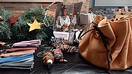 Banner Museumsshop auf dem Christkindlmarkt in Landau a.d.Isar