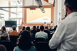 Banner 22.02.2025: Haas Haus- und Wohnbautag in Falkenberg