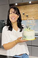 Logo Kreatives Backen: Stencil Torte & Macarons